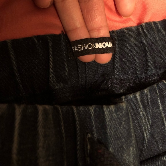 Fashion Nova Jean Jeggings - Picture 5 of 6